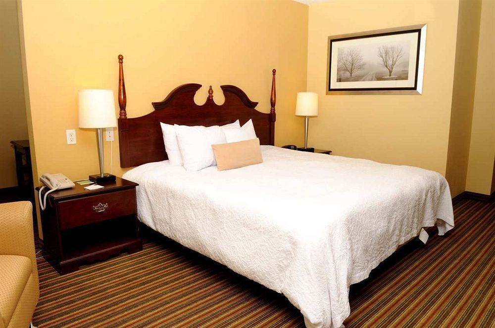 Hampton Inn Owensboro Esterno foto
